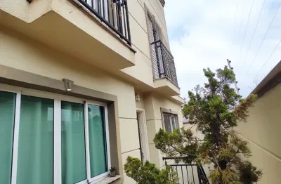 Casa em condomínio fechado com 2 quartos para alugar na Rua Francisco Pecoraro, 63, Água Fria, São Paulo