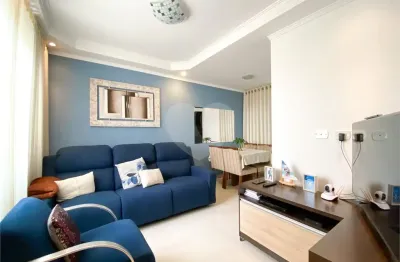 Casa em condomínio fechado com 3 quartos à venda na Rua Tanque Velho, 2222, Vila Nivi, São Paulo