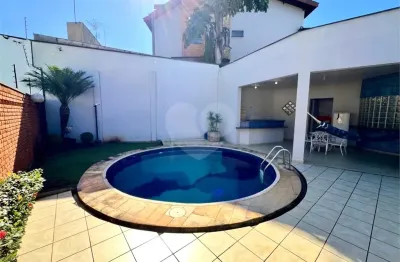 Casa em condomínio fechado com 3 quartos à venda na Rua Professor Ulisses de Mello, 468, Jardim Ibiratiba, São Paulo