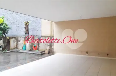 Sobrado comercial para locação com 450m². 11 vagas. 9 salas. 5 wcs.  água fria.