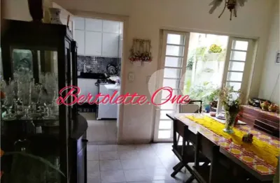 Casa com 3 quartos à venda na Travessa Carmelinda Marques Pereira, 78, Água Fria, São Paulo