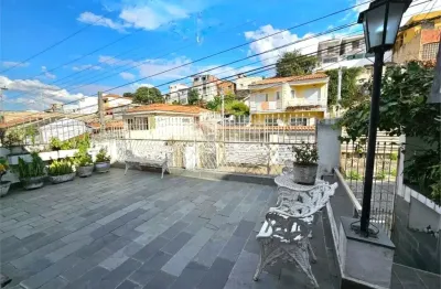Casa com 4 quartos à venda na Rua Maria Lopes, 328, Vila Rosa, São Paulo