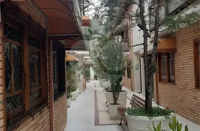 Casa em condomínio fechado com 3 quartos à venda na Avenida Santa Inês, 3568, Jardim Peri, São Paulo