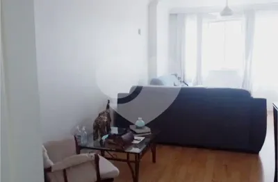 Apartamento com 2 quartos à venda na Rua João Moura, 1108, Pinheiros, São Paulo