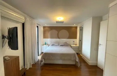 Lindo apartamento mobiliado no alto da lapa para venda