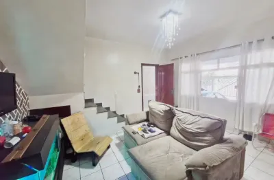 Sobrado. paralela à avenida sanatório. bairro edú chaves
