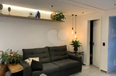 Sobrado em condomínio fechado – porteira fechada | pronto para morar- 2 dormitórios/2 suítes/2 vagas