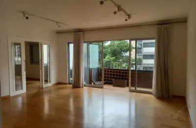 Apto à venda 128 m², 3 quartos ótima localização, próximo metro fradique em pinheiros!