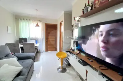 Sobrado na vila maria alta com 2 quartos condomínio fechado por r$ 450.000,00