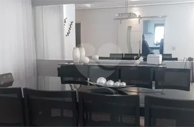 Condomínio: villaggio da serra - flamboyant sobrado 250 m²  venda 3 suítes 5 banheiros  4 vagas 4 salas tremembé zn sp