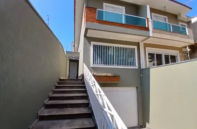 Lindo sobrado jd são paulo com 3 suítes, quintal com churrasqueira e 5 vagas
