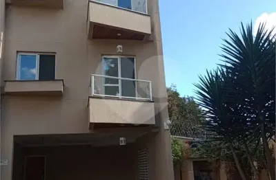 Condomínio sobrado à venda 177 m² 3 dormitórios 2 suítes 2 vagas tremembé zn sp