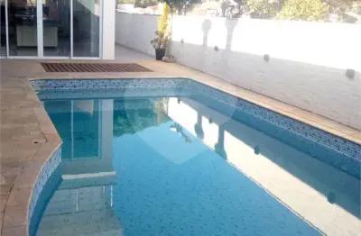 Sobrado à venda 700 m² com 3 dormitórios 3 suítes 7 banheiros 8 vagas jd. franca - são paulo - sp