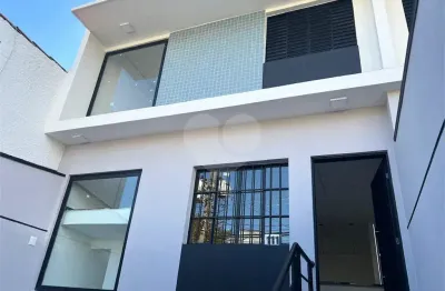Casa com 3 quartos à venda na Rua José de Oliveira, 111, Parque Peruche, São Paulo