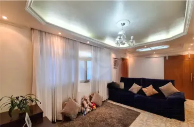 Casa térrea reformada à venda na parada inglesa – 206m², 3 dormitórios, 2 vagas – a poucos passos do metrô!