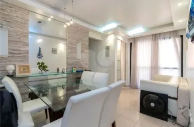 Apartamento com 3 dormitórios e 2 vagas na água fria – conforto, localização e pronto para morar