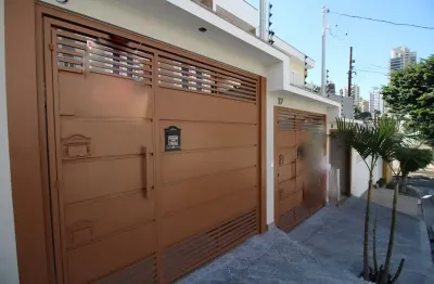 Casa com 3 quartos à venda na Rua Maria Elisa, 55, Jardim do Colégio, São Paulo