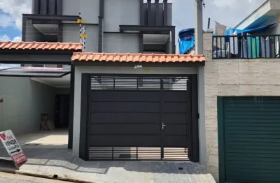 Casa com 3 quartos à venda na Rua Mantena, 32, Vila Nivi, São Paulo