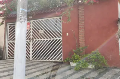 Sobrado 3 quartos, sendo 1 suite, 3 banheiros , 2 vagas