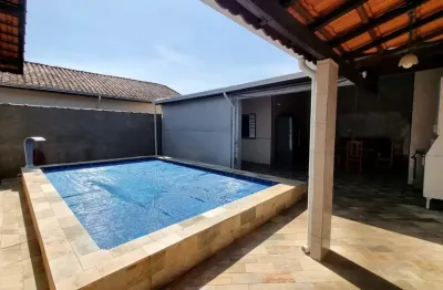 Casa à venda | 250 m² | 2 dormitórios | piscina | 4 vagas jardim imperador!