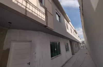 Condomínio novo. 9 unidades. Na cobertura com espaço gourmet