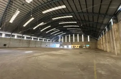 Galpão para locação em guarulhos. jd. silvestre. área de 6.000 mil m², com 3.200 m² construção