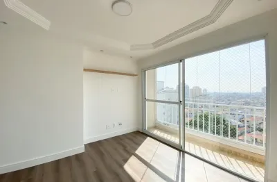 Apartamento com 3 dormitórios e 2 banheiros à venda, 82 m² por r$ 640.000