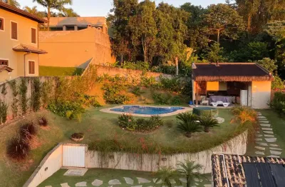 Casa em condomínio fechado com 4 quartos à venda na Rua Tangerina, 459, Algarve, Cotia