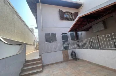 Casa com 3 quartos à venda na Rua Ouro Grosso, Parque Peruche, São Paulo