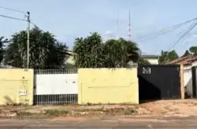 Casa com 2 quartos à venda na Rua Brás Cubas, 217, Vila Carvalho, Campo Grande