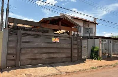 Casa com 2 quartos à venda na Rua Camburiu, Vila Sobrinho, Campo Grande