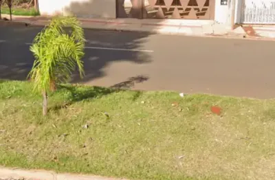 Vendo linda casa na rua cesário alvim 56 bairro nossa senhora das graças