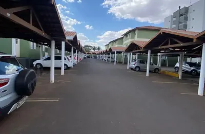 Vendo apartamento no residencial jamaíca 2 quartos mais uma suíte.