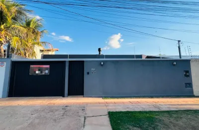 Casa à venda na Rua Tinhorão, Cidade Jardim, Campo Grande