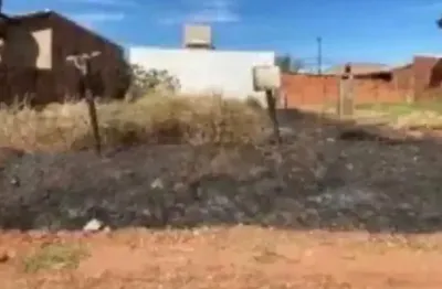 Venda - terreno - rua valdomiro de oliveira  portal da lagoa, porto galo, cg ms