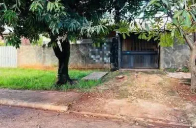 Casa aconchegante com espaço para toda a familia com 1 apto e 2 quartos