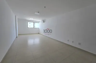 Sala comercial com 1 sala à venda na Rua Batista de Oliveira, 1, Granbery, Juiz de Fora