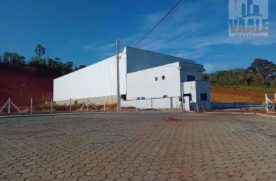 Galpão para alugar, 3600 m² por r$ 100.000/mês - água comprida - cambuí/mg