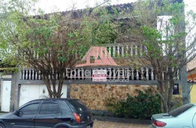 São três imóveis em um só valor! no bairro são jorge - cg/rj