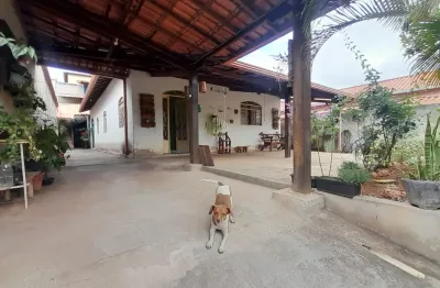 Casa com 4 quartos à venda na Rua Clovis Salgado, Centro, Igarapé