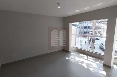 Casa comercial para alugar na Praça Barão de Itaqui, 663, Vila Gomes Cardim, São Paulo