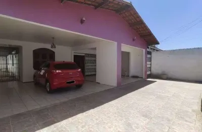 Casa para venda | 360 m² | 3 Suítes | Garagem para 5 carros | 5 banheiros