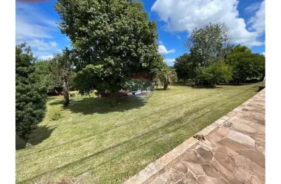 Terreno a venda no centro de lagoa dos três cantos com 3.537.55m² de área total.