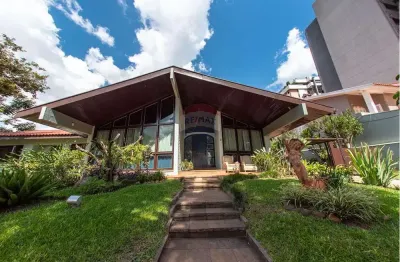 Mansão térrea na vergueiro com terreno de 1342m2  - área nobre na cidade