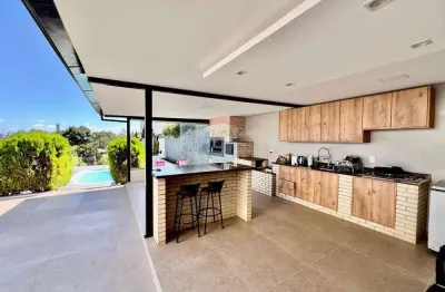 Casa em passo fundo 3 suítes (dormitórios) com piscina e quiosque no bairro petrópolis