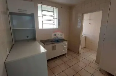 Apartamento com 2 quartos para alugar no Centro, Passo Fundo 
