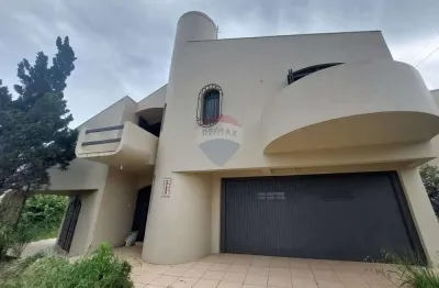 Casa com 3 quartos para alugar em Annes, Passo Fundo 