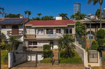 Casa com 5 quartos à venda na Rua Coronel Gabriel Bastos, 372, Vila Nicolau Vergueiro, Passo Fundo