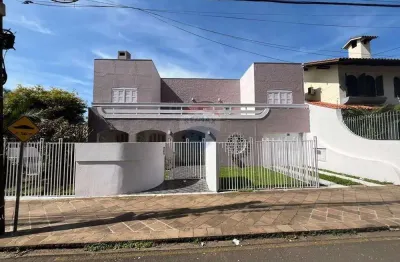 Casa com 5 quartos à venda no Centro, Passo Fundo 