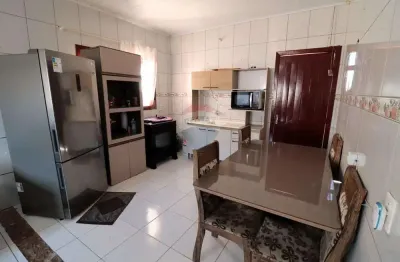 Casa com 2 quartos à venda no Integração, Passo Fundo 
